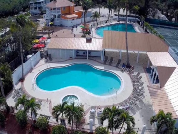 Captiva Vacation Rental 3 Bedroom Beach Home Sleeps 10